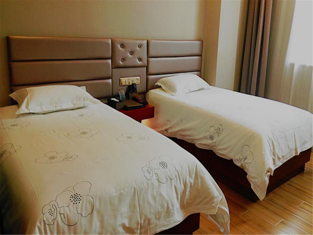 เทีย ลี่ ฮอลิเดย์ โฮเต็ล Hotel กวางโจว ภายนอก รูปภาพ